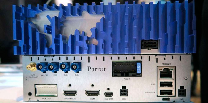 Parrot-RNB6-rear-680x338